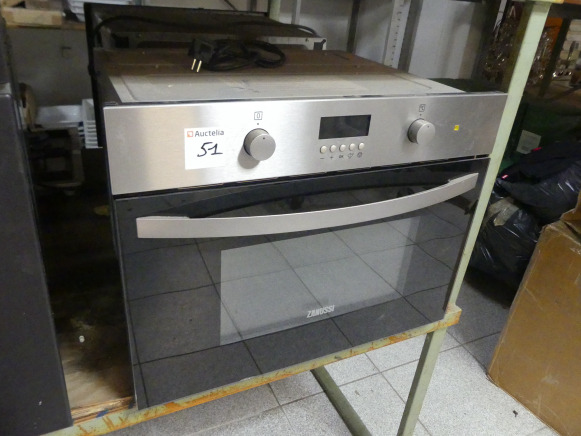 Four/micro ondes encastrable Zanussi ZKC38313 - Food processing equipment: picture 1 Four/micro ondes encastrable Zanussi ZKC38313 - Food processing equipment: picture 1