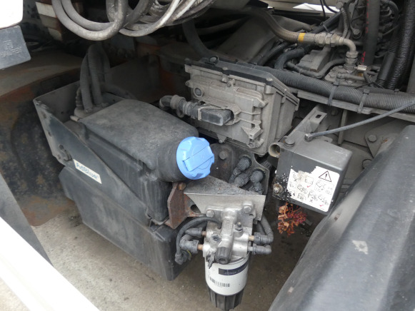 REF:1477 - Camion poubelle Renault Access (2014-173.146 km) (VIN:SEG1930BL5BD17887) - Garbage truck: picture 5 REF:1477 - Camion poubelle Renault Access (2014-173.146 km) (VIN:SEG1930BL5BD17887) - Garbage truck: picture 5