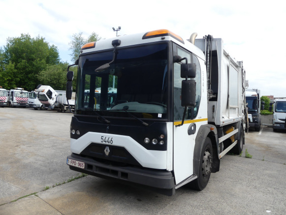 REF:5446 - Camion poubelle Renault Access (2013-192.146 km) - Garbage truck: picture 1 REF:5446 - Camion poubelle Renault Access (2013-192.146 km) - Garbage truck: picture 1