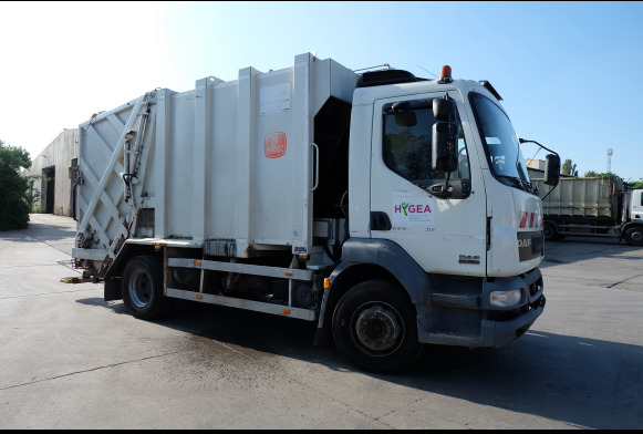 Garbage truck REF : 6 - Camion poubelle DAF LF55: picture 7