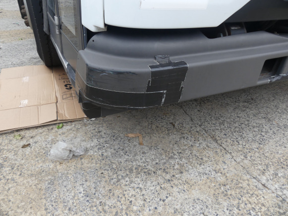 REF:62481 - Camion poubelle Renault Access (2014-281.264 km) (VIN: SEG1930BL5BD17884) - Garbage truck: picture 3 REF:62481 - Camion poubelle Renault Access (2014-281.264 km) (VIN: SEG1930BL5BD17884) - Garbage truck: picture 3
