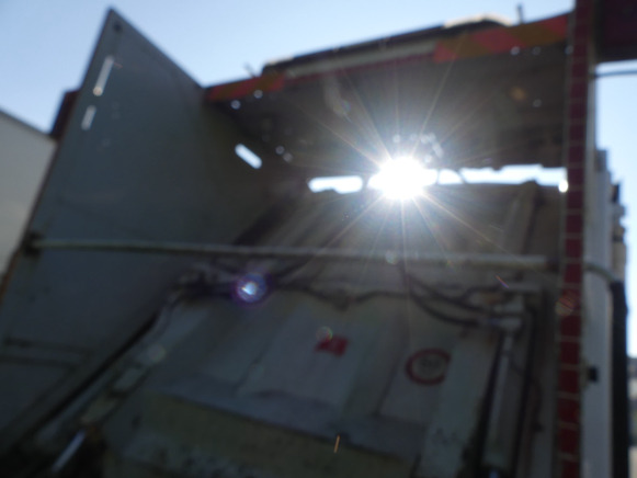 Garbage truck REF:8490 - Camion poubelle Renault Access (2014-236.794 km): picture 6
