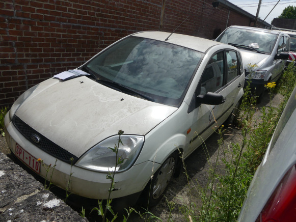 REF:Immatriculée sous : SPI-110 - Voiture Ford FIESTA - Passenger van: picture 1 REF:Immatriculée sous : SPI-110 - Voiture Ford FIESTA - Passenger van: picture 1