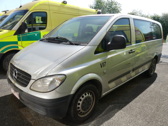 REF:VL07 - Camionnette Mercedes-Benz vito 108 cdi (2005-210.558 km) - Passenger van: picture 1 REF:VL07 - Camionnette Mercedes-Benz vito 108 cdi (2005-210.558 km) - Passenger van: picture 1