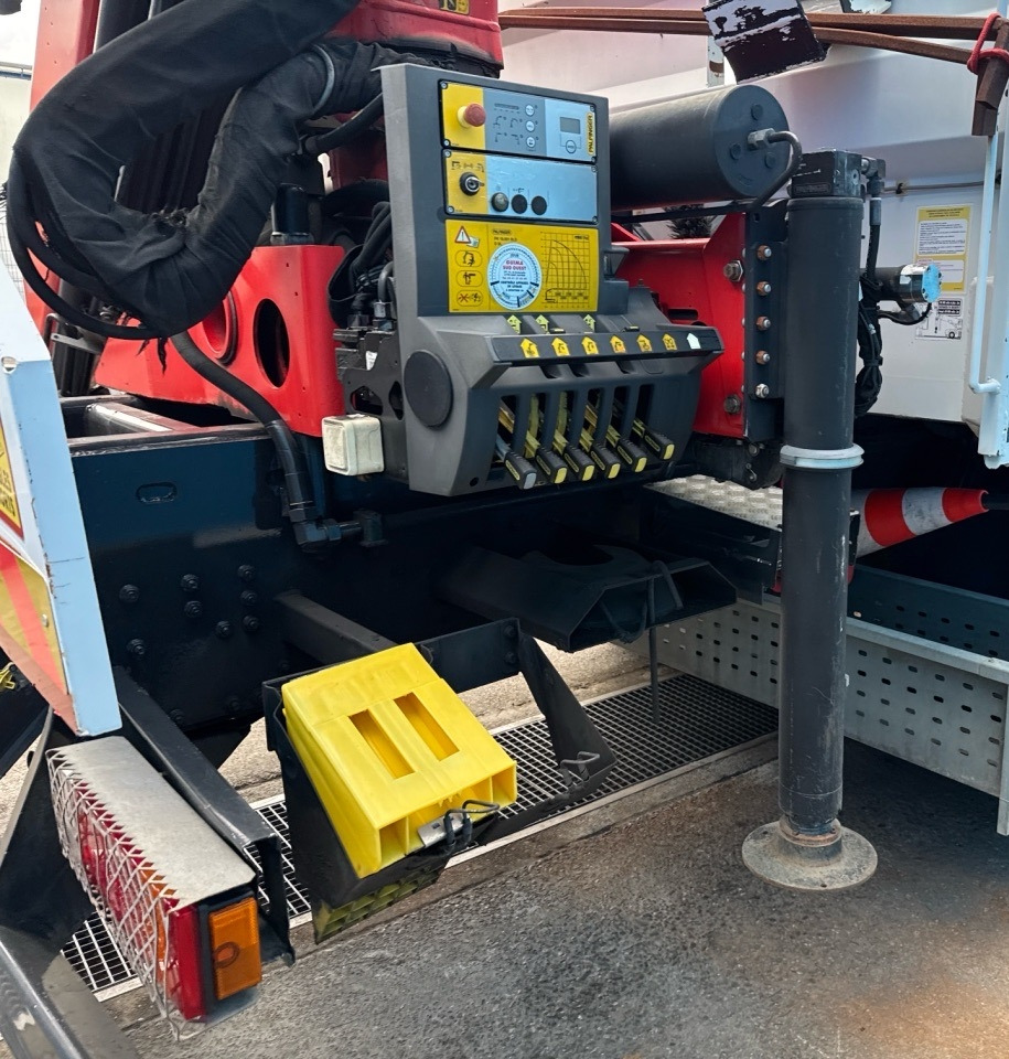 Truck mounted crane PALFINGER PK 19.001 SLD 5 D year 2017, crane with remote, extra functions: picture 8