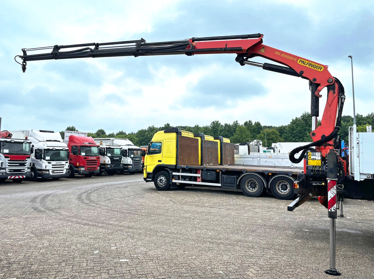 PALFINGER PK 20001 K C crane, year 2015, remote control, extra functions - Truck mounted crane: picture 4 PALFINGER PK 20001 K C crane, year 2015, remote control, extra functions - Truck mounted crane: picture 4