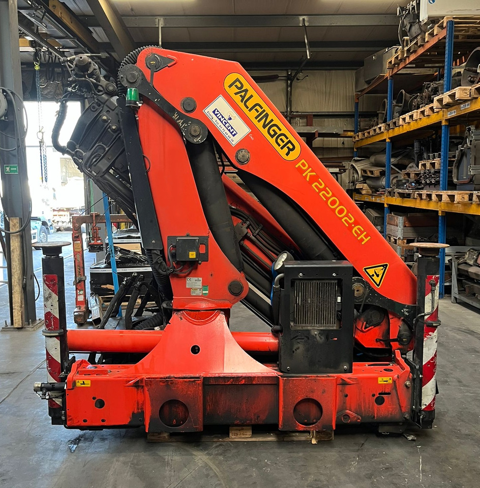 PALFINGER PK 22002-EH D year 2013, remote control, extra functions - Truck mounted crane: picture 1 PALFINGER PK 22002-EH D year 2013, remote control, extra functions - Truck mounted crane: picture 1