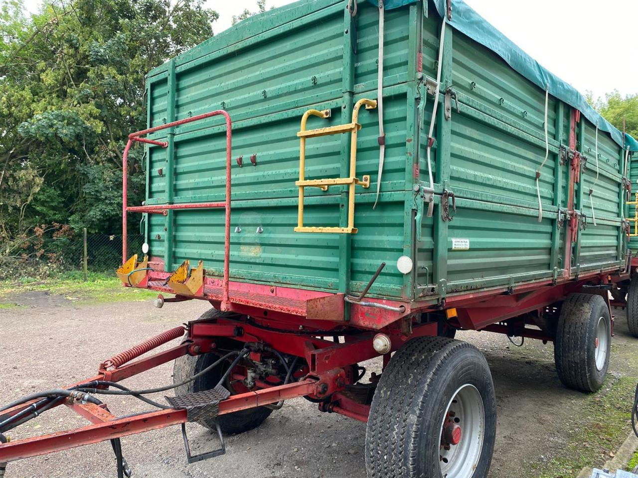 Agromet T-149 - Tipper trailer: picture 1 Agromet T-149 - Tipper trailer: picture 1