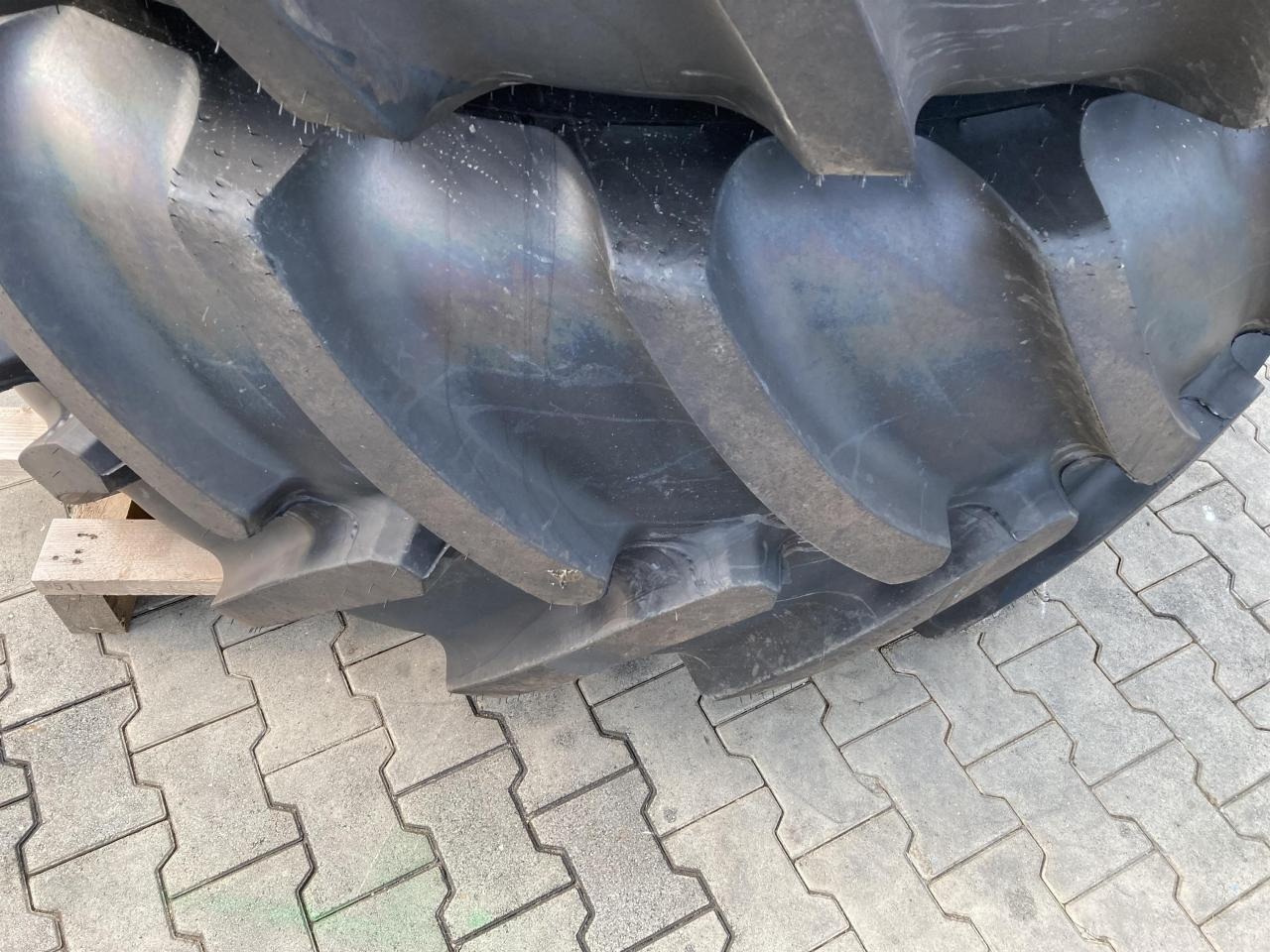 Continental 710/70R42 - Tire for Agricultural machinery: picture 2 Continental 710/70R42 - Tire for Agricultural machinery: picture 2