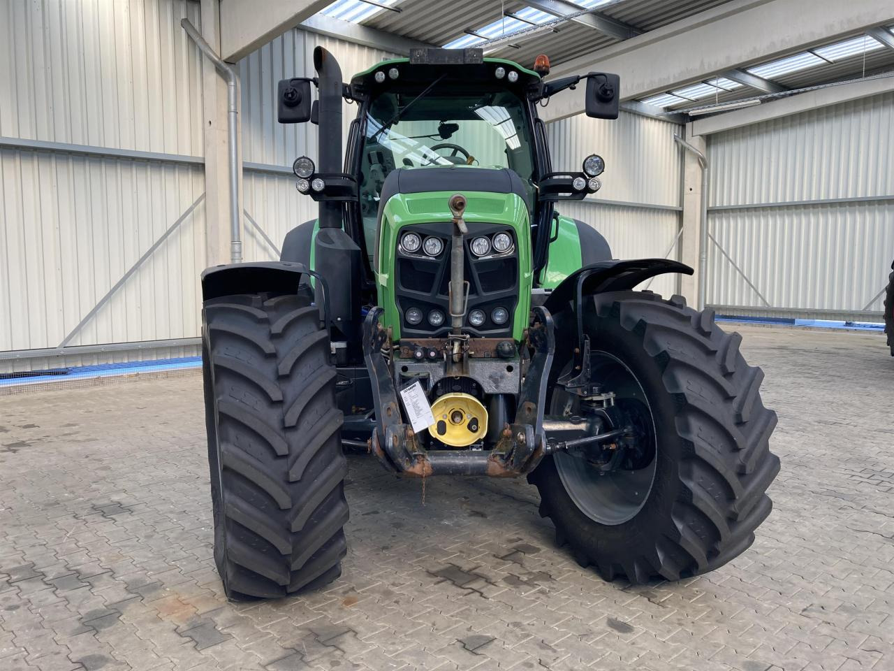 Deutz-Fahr 7250 TTV - Farm tractor: picture 4 Deutz-Fahr 7250 TTV - Farm tractor: picture 4