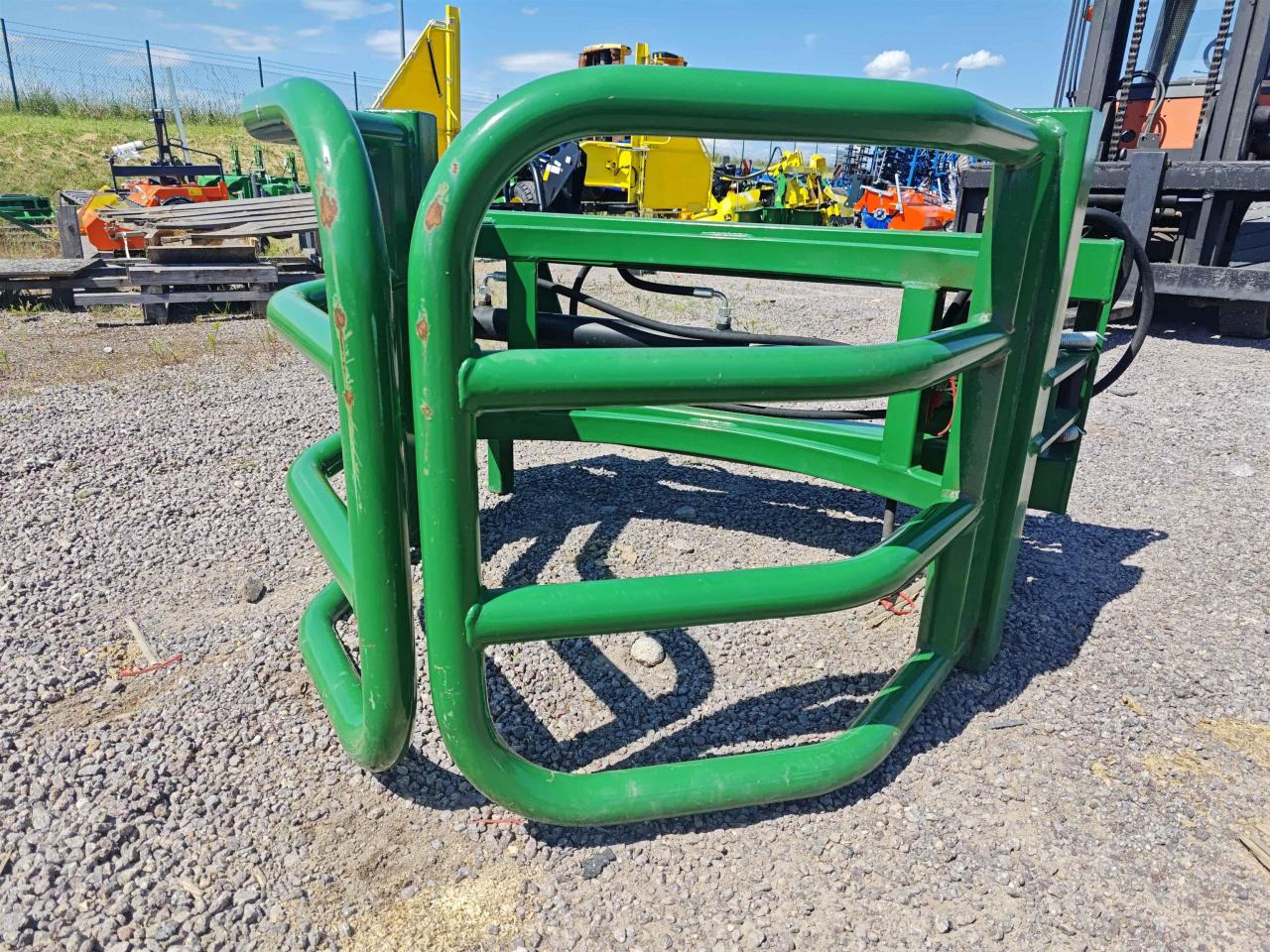 Düvelsdorf DRB Euro - Front loader for tractor: picture 3 Düvelsdorf DRB Euro - Front loader for tractor: picture 3