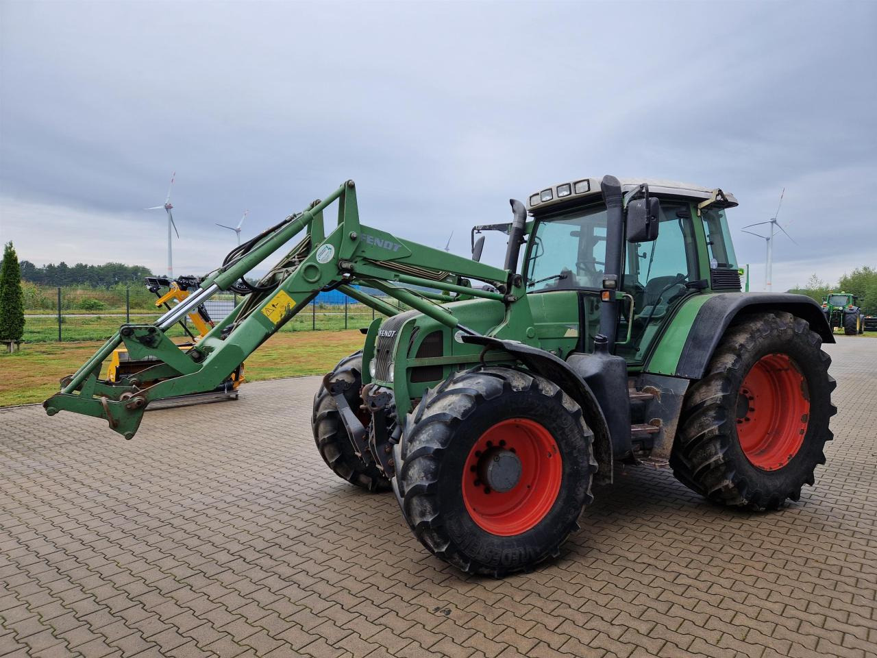 Fendt 714 Vario - Farm tractor: picture 4 Fendt 714 Vario - Farm tractor: picture 4