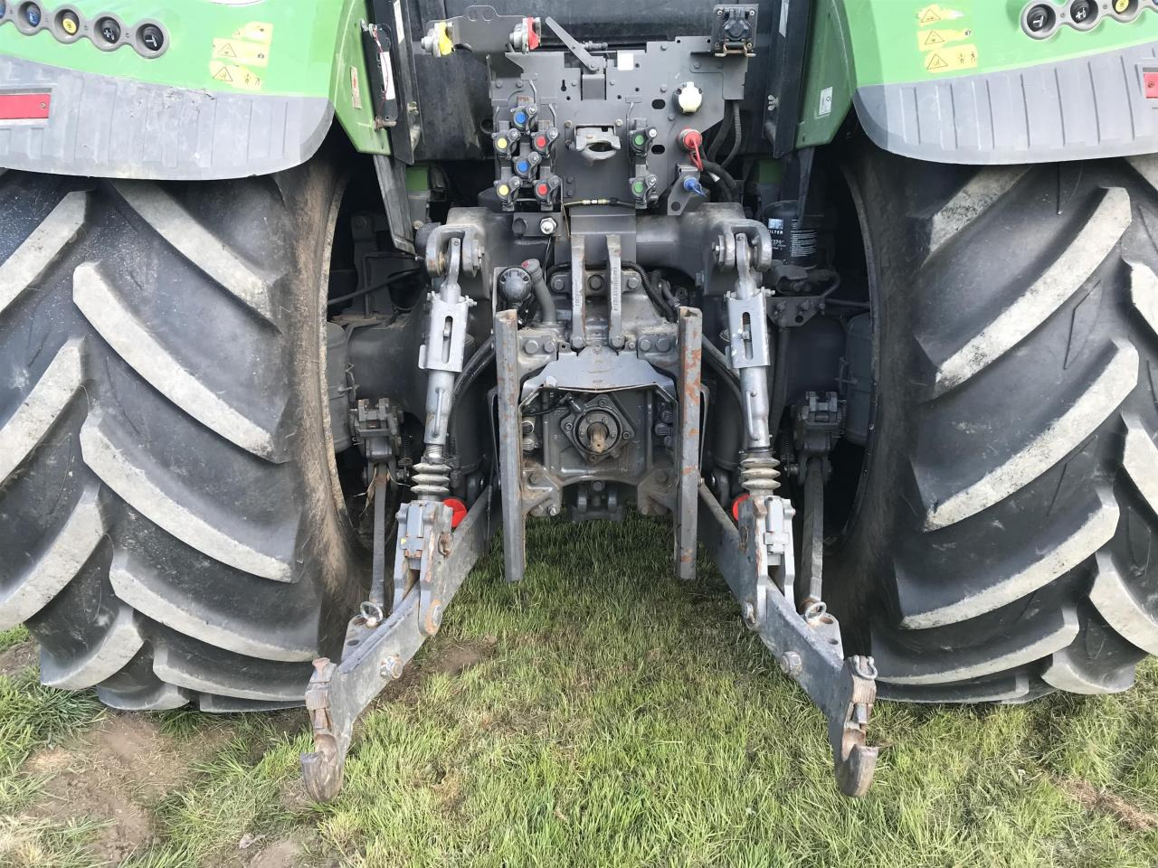 Fendt 724 Vario - Farm tractor: picture 4 Fendt 724 Vario - Farm tractor: picture 4