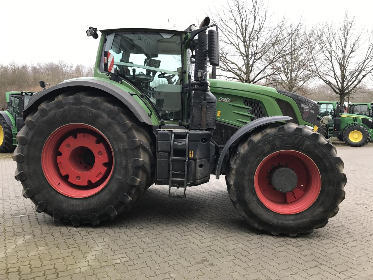 Fendt 933 Profi Plus - Farm tractor: picture 2 Fendt 933 Profi Plus - Farm tractor: picture 2