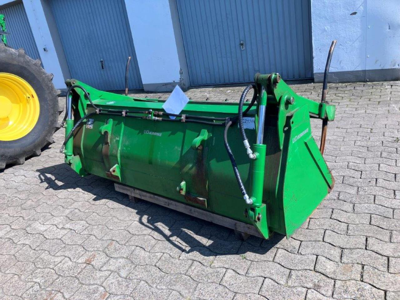 Bucket John Deere 2,20 m: picture 8