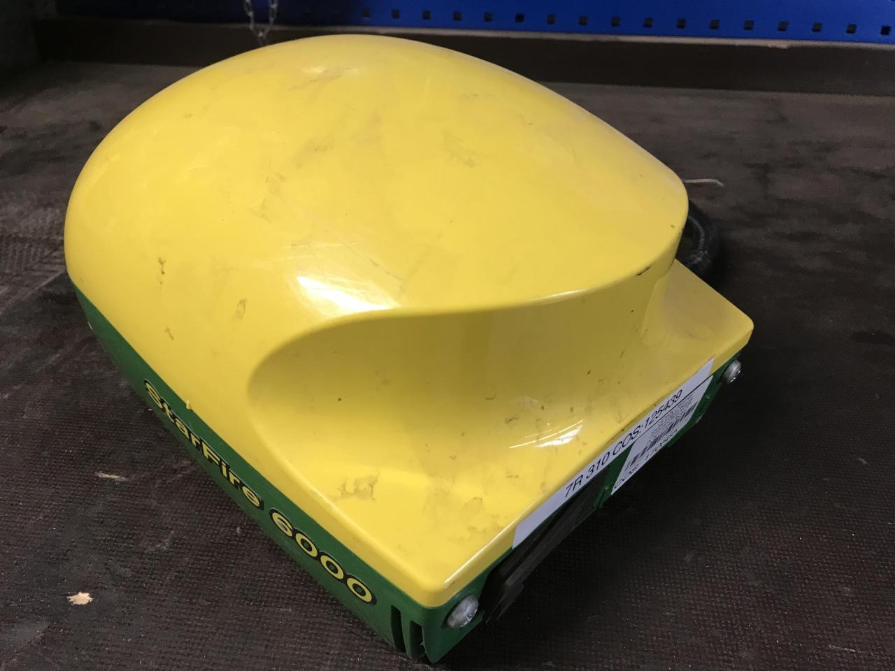 John Deere SF6000 - Navigation system for Agricultural machinery: picture 4 John Deere SF6000 - Navigation system for Agricultural machinery: picture 4