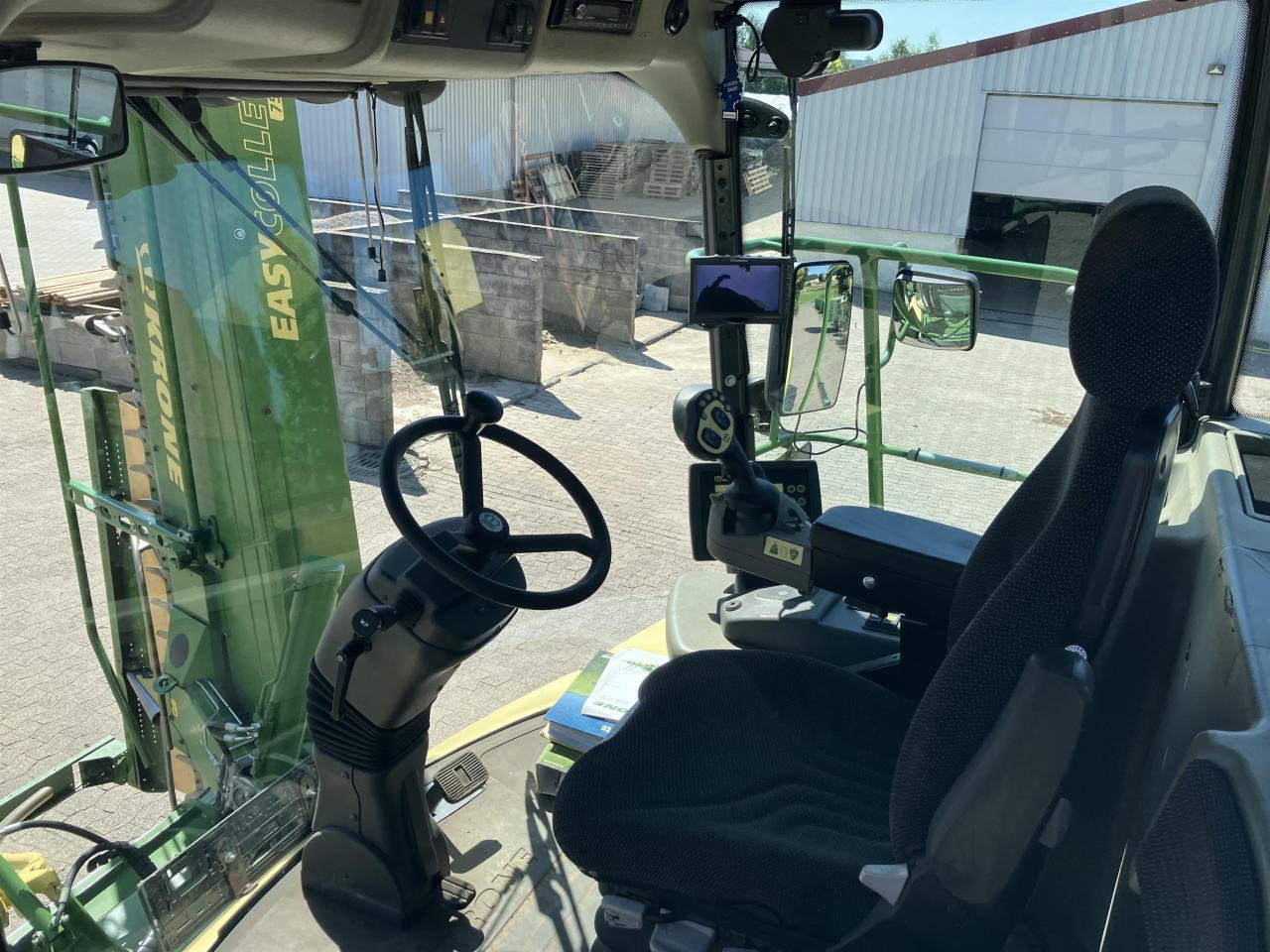 Forage harvester Krone BIG X 700: picture 14