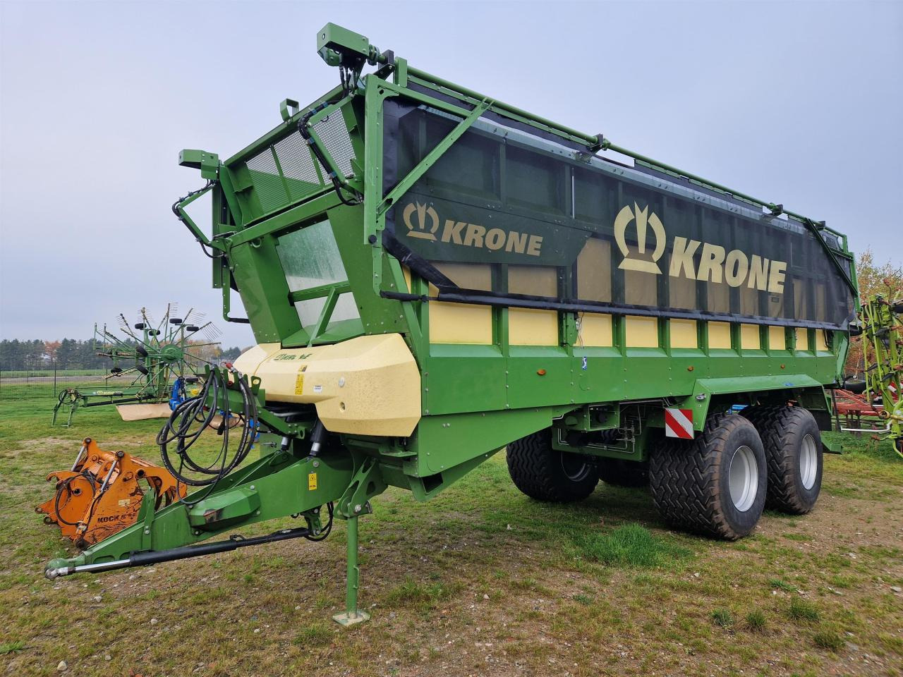 Krone GX 440 - Farm tipping trailer/ Dumper: picture 2 Krone GX 440 - Farm tipping trailer/ Dumper: picture 2
