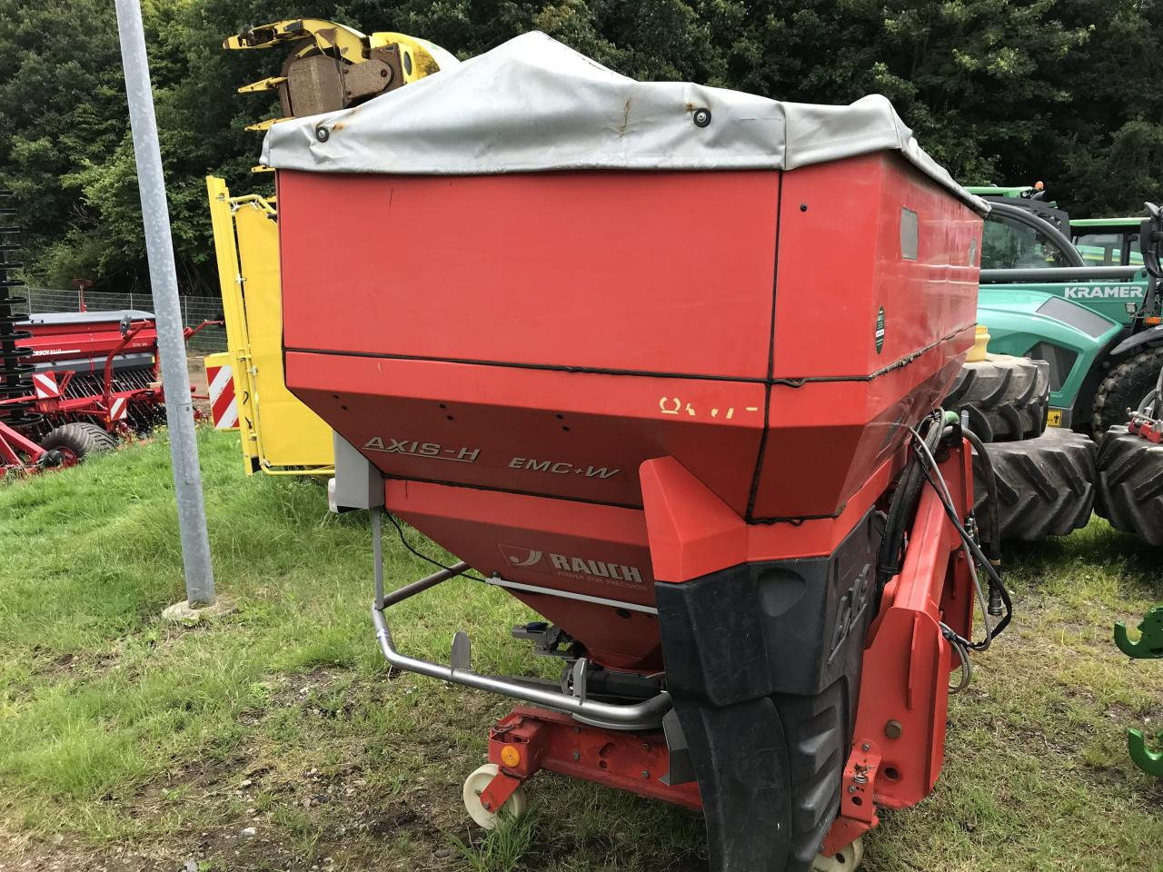 Fertilizer spreader Rauch Axis-H50.1 EMC+W: picture 8