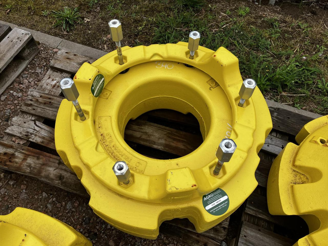 John Deere 70 kg + 900 kg - Spare parts for Agricultural machinery: picture 3 John Deere 70 kg + 900 kg - Spare parts for Agricultural machinery: picture 3