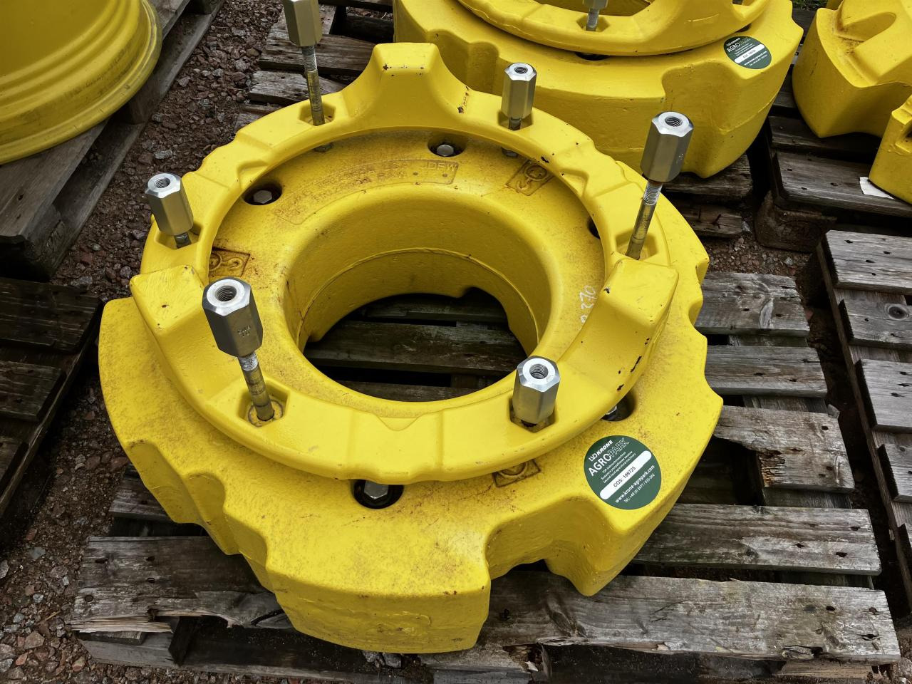 John Deere 70 kg + 900 kg - Spare parts for Agricultural machinery: picture 2 John Deere 70 kg + 900 kg - Spare parts for Agricultural machinery: picture 2