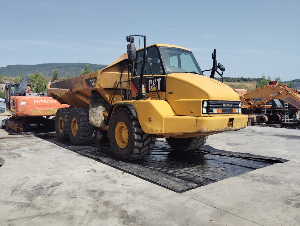 DUMPER ARTICULADO CATERPILLAR 730 - Articulated dumper: picture 2 DUMPER ARTICULADO CATERPILLAR 730 - Articulated dumper: picture 2