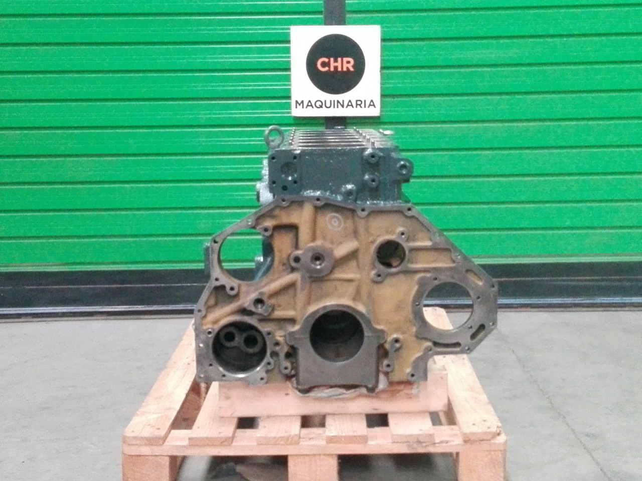 Engine KOMATSU SAA6D125E-3 - Engine for Construction machinery: picture 4 Engine KOMATSU SAA6D125E-3 - Engine for Construction machinery: picture 4