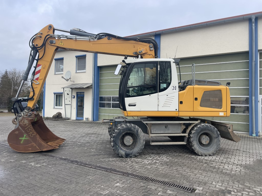 LIEBHERR A 918, Likufix SW 48 - Wheel excavator: picture 2 LIEBHERR A 918, Likufix SW 48 - Wheel excavator: picture 2