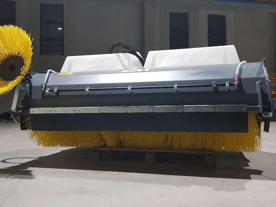 CM Crusher CBS PROFI - Broom for Wheel loader: picture 2 CM Crusher CBS PROFI - Broom for Wheel loader: picture 2