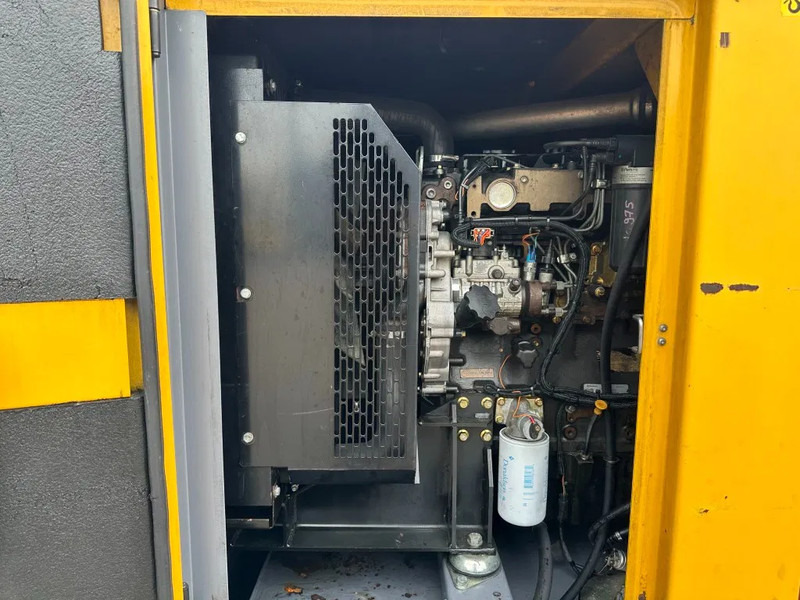 Atlas-Copco QAS 100 Perkins Leroy Somer 100 kVA Silent Rental generatorset - Generator set: picture 4 Atlas-Copco QAS 100 Perkins Leroy Somer 100 kVA Silent Rental generatorset - Generator set: picture 4