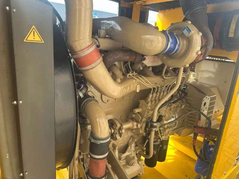 DAF DKX 1160 Stamford 250 kVA Silent Noodstroom generatorset - Generator set: picture 3 DAF DKX 1160 Stamford 250 kVA Silent Noodstroom generatorset - Generator set: picture 3