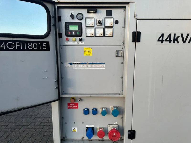 Europower EPUS44TDE Kubota Leroy Somer 44 kVA Supersilent Rental generatorset - Generator set: picture 5 Europower EPUS44TDE Kubota Leroy Somer 44 kVA Supersilent Rental generatorset - Generator set: picture 5
