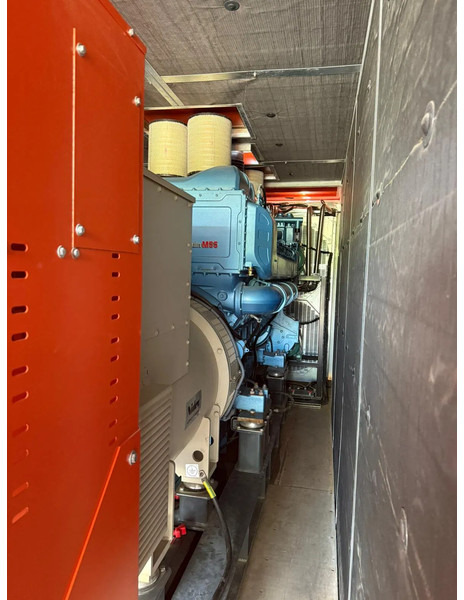 Grupel Baudouin 2200 kVA Silent generatorset in 40 ft container Overstock New ! - Generator set: picture 5 Grupel Baudouin 2200 kVA Silent generatorset in 40 ft container Overstock New ! - Generator set: picture 5