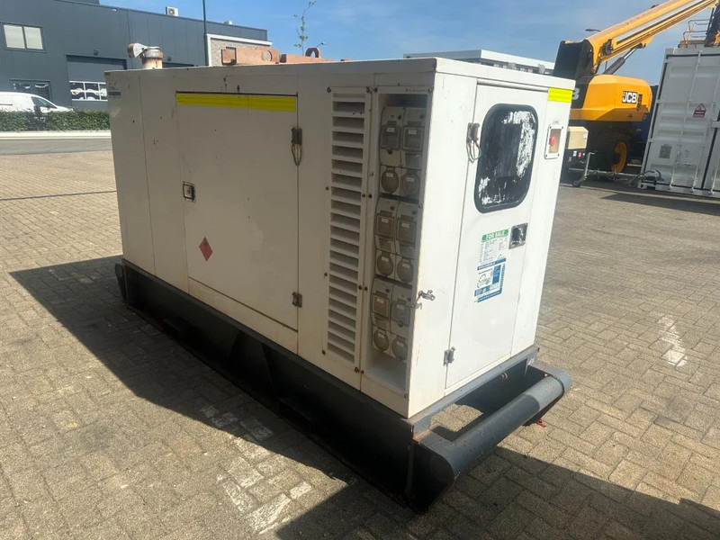 Generator set Iveco FPT NEF45 SM1A.A004 Stamford 60 kVA Silent Renrtal generatorset: picture 15
