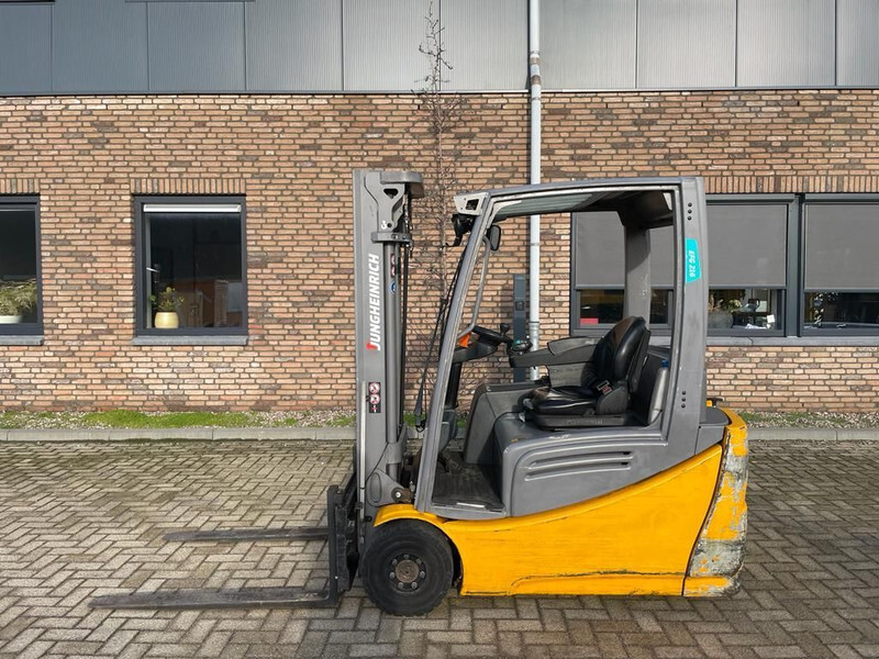 Electric forklift Jungheinrich EFG 216 Elektra 1.6 ton Triplex Freelift Sideshift Elektra Heftruck: picture 13