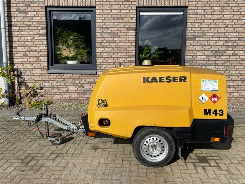 Kaeser M43 Kubota 4,2 m3 / min 7 Bar 30kW mobiele Compressor - Air compressor: picture 1 Kaeser M43 Kubota 4,2 m3 / min 7 Bar 30kW mobiele Compressor - Air compressor: picture 1