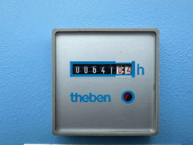 SDMO VM Leroy Somer 30 kVA Silent noodstroom generatorset - Generator set: picture 5 SDMO VM Leroy Somer 30 kVA Silent noodstroom generatorset - Generator set: picture 5