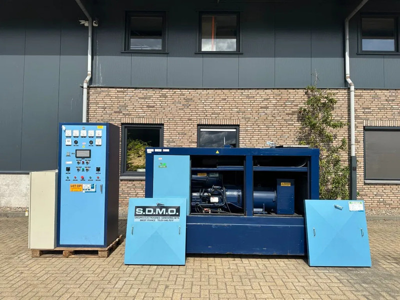 SDMO VM Leroy Somer 30 kVA Silent noodstroom generatorset - Generator set: picture 4 SDMO VM Leroy Somer 30 kVA Silent noodstroom generatorset - Generator set: picture 4