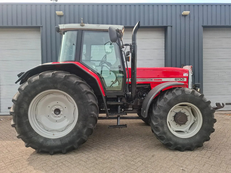 Massey Ferguson 8130 dynashift - Farm tractor: picture 4 Massey Ferguson 8130 dynashift - Farm tractor: picture 4