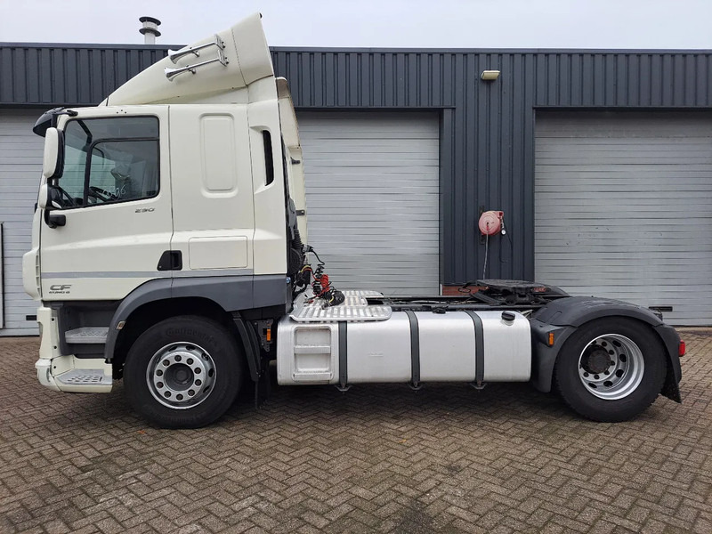 DAF CF NL TREKKER, MANUEL GEAR, LOW KM - Tractor truck: picture 4 DAF CF NL TREKKER, MANUEL GEAR, LOW KM - Tractor truck: picture 4