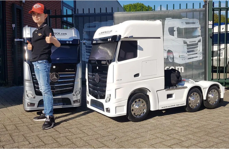 Scania 770ST V8 NGS SCANIA S770 - Tractor truck: picture 4 Scania 770ST V8 NGS SCANIA S770 - Tractor truck: picture 4