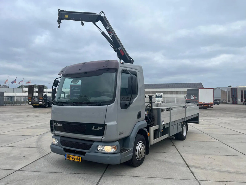 DAF LF 45 FA - Crane truck: picture 1 DAF LF 45 FA - Crane truck: picture 1