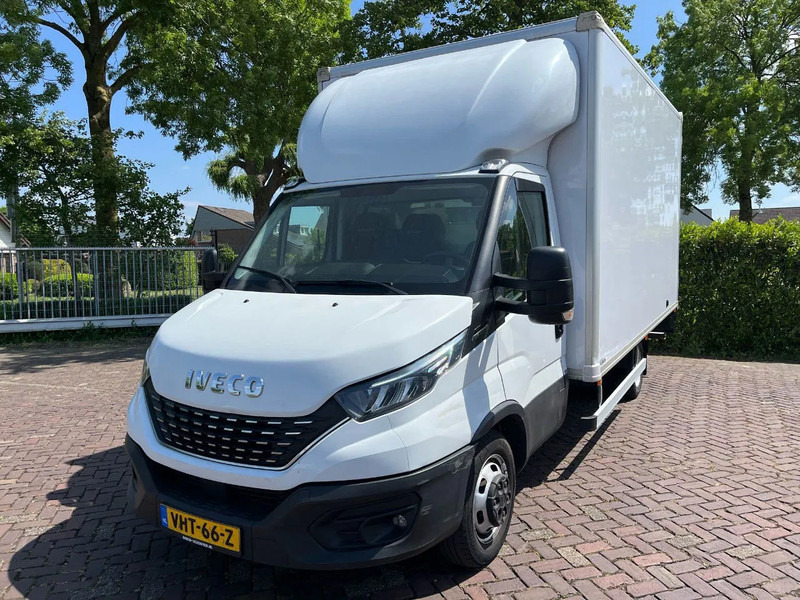 Iveco Daily 35C16 Achterdeuren (15 diverse modellen op voorraad) - Closed box van, Combi van: picture 2 Iveco Daily 35C16 Achterdeuren (15 diverse modellen op voorraad) - Closed box van, Combi van: picture 2