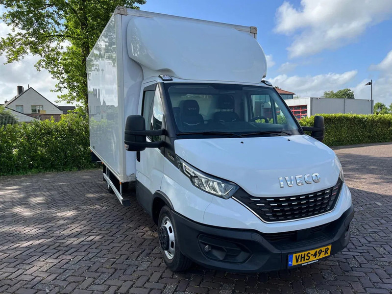 Iveco Daily 35C16 Achterdeuren (15 diverse modellen op voorraad) - Closed box van, Combi van: picture 2 Iveco Daily 35C16 Achterdeuren (15 diverse modellen op voorraad) - Closed box van, Combi van: picture 2