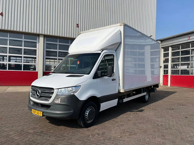 Mercedes-Benz Sprinter 516CDI - Closed box van: picture 1 Mercedes-Benz Sprinter 516CDI - Closed box van: picture 1