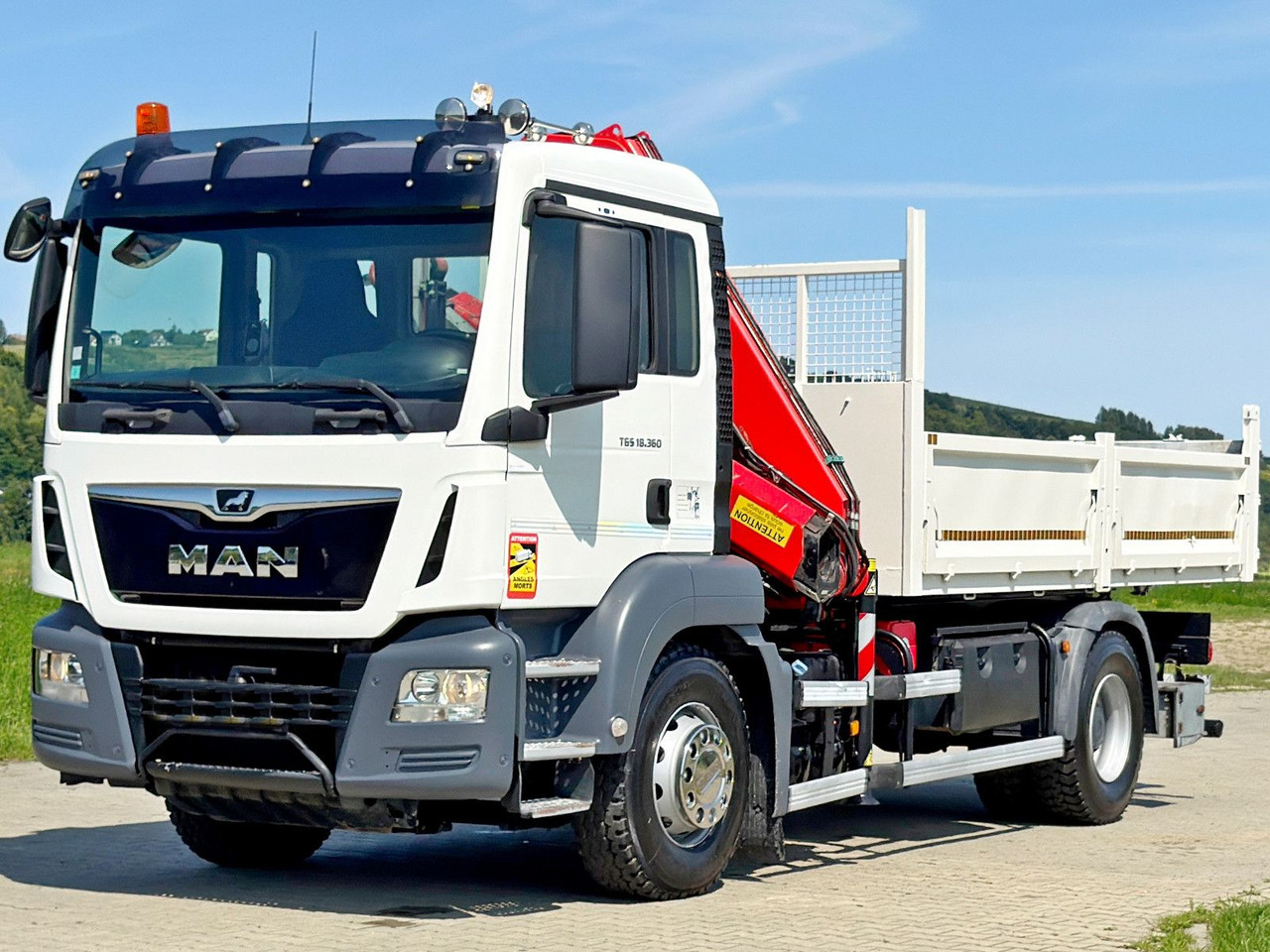 MAN TGS 18.360 * FASSI F135A.0.23 + FUNK * TOP - Tipper, Crane truck: picture 3 MAN TGS 18.360 * FASSI F135A.0.23 + FUNK * TOP - Tipper, Crane truck: picture 3