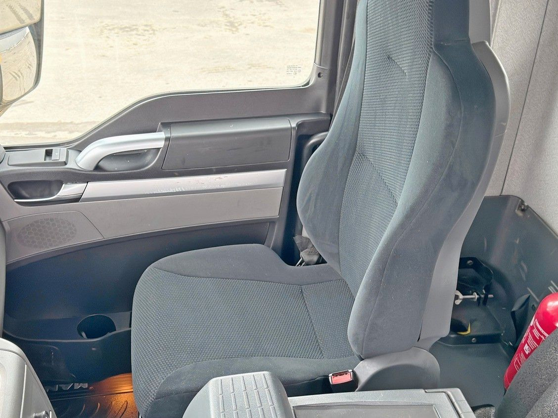 Tipper, Crane truck MAN TGS 35.400 * HIAB 244 EP - 5 HIPRO + FUNK * 8x4: picture 11 Tipper, Crane truck MAN TGS 35.400 * HIAB 244 EP - 5 HIPRO + FUNK * 8x4: picture 11