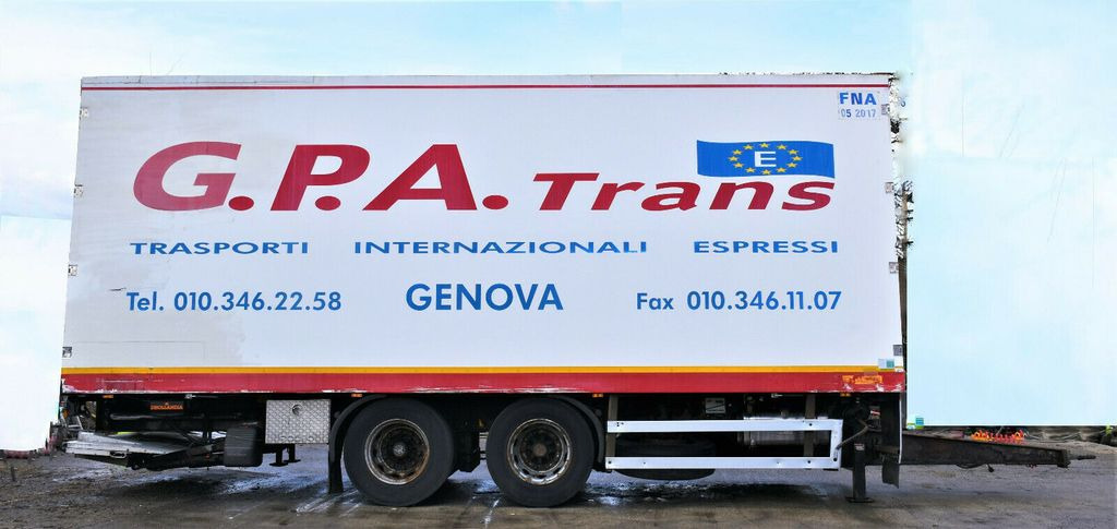 ROLFO C201 KÜHLKOFFER 7,71 m* Topzustand! ROLFO C201 KÜHLKOFFER 7,71 m* - Refrigerator trailer: picture 3 ROLFO C201 KÜHLKOFFER 7,71 m* Topzustand! ROLFO C201 KÜHLKOFFER 7,71 m* - Refrigerator trailer: picture 3