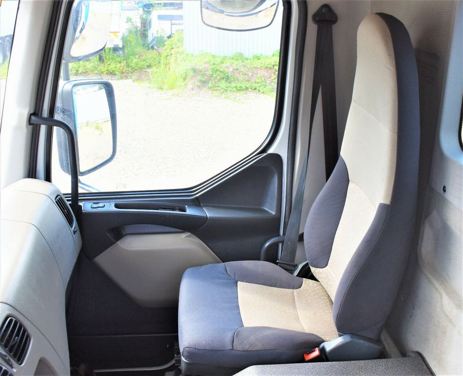 Crane truck, Tipper Renault KERAX 370 DXI* HIAB 122B-3 HIDUO/FUNK * 6x4: picture 11 Crane truck, Tipper Renault KERAX 370 DXI* HIAB 122B-3 HIDUO/FUNK * 6x4: picture 11