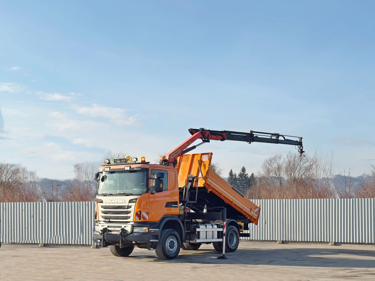 Scania G 360 * KIPPER 4,15m * PALFINGER PK 11002/ 4x4 - Crane truck: picture 2 Scania G 360 * KIPPER 4,15m * PALFINGER PK 11002/ 4x4 - Crane truck: picture 2